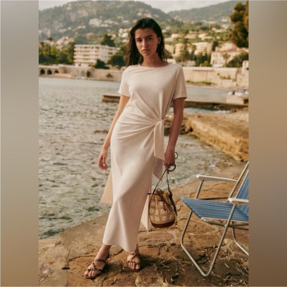 Sezane Dresses & Skirts - NWT Sezane Pippa Maxi Dress in Crème Size Small